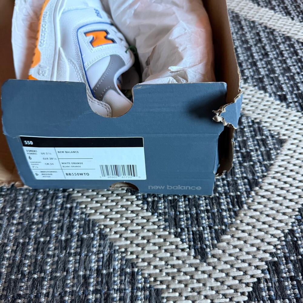 New Balance 550 Sneaker Lakers Pack White/Orange Womens Size 7.5 - Picture 5 of 9